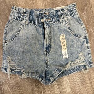 NWT NEVER WORN Denim Blue Women's Paperbag Shorts